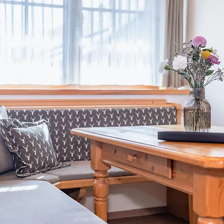 - Durnthaler Pensionat 3*