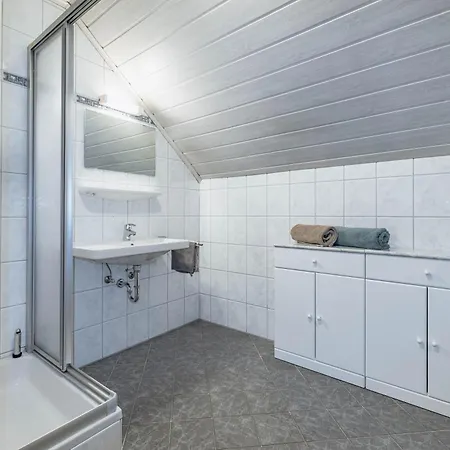 - Durnthaler Casa de hóspedes 3*