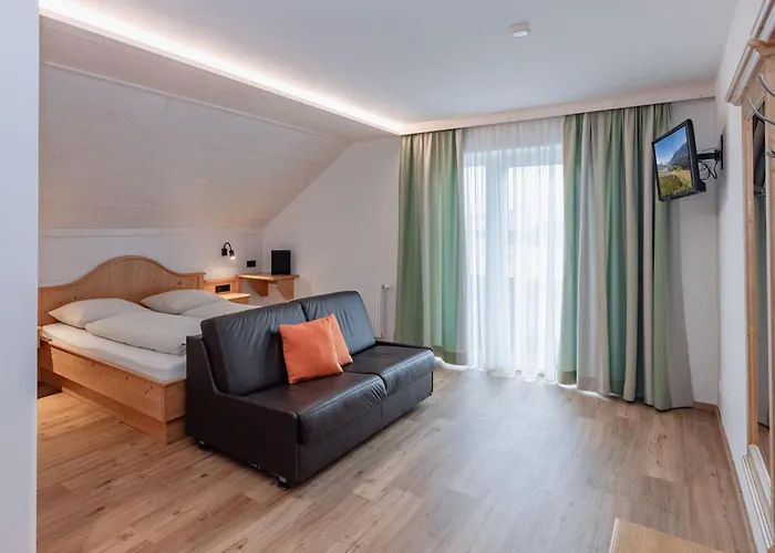 - Durnthaler בית הארחה 3*